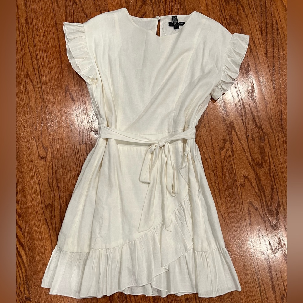 Aqua off white dress.  New, tags removed.  Never worn.